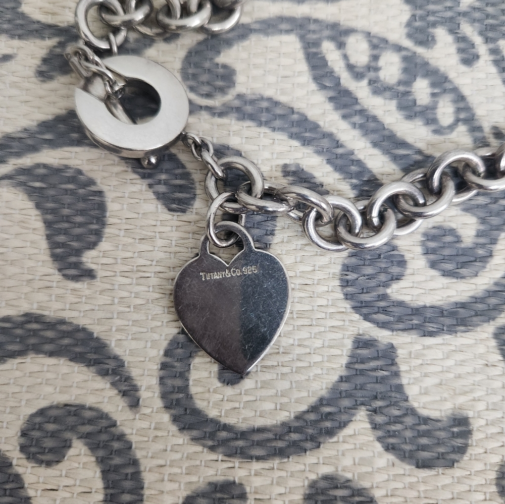 SOLD!! AUTHENTIC 16"  Vintage Heart Tag Tiffany Toggle Necklace in Silver - Picture 4 of 5